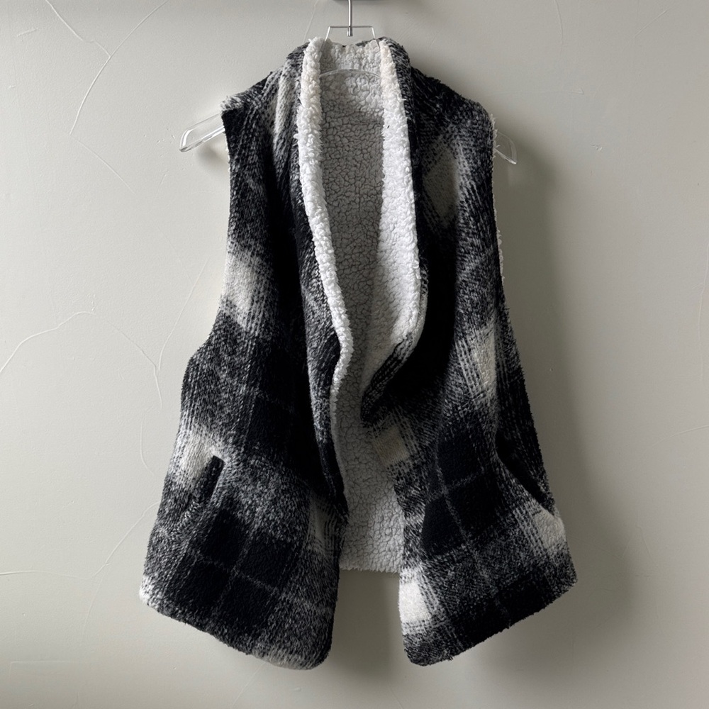 Plaid Black and White Vest